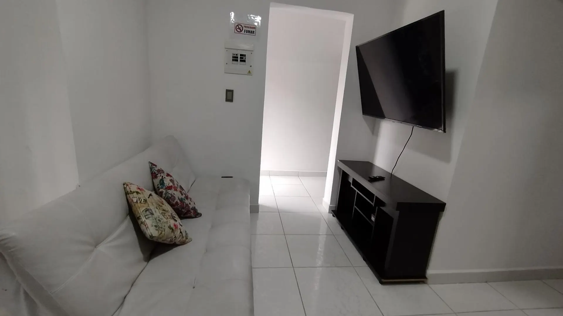 Apartment Rentalsop An02 Apartamento En Laureles, A Min Del Estadio, Cerca A Estacion Del Metro Medellin Colombia