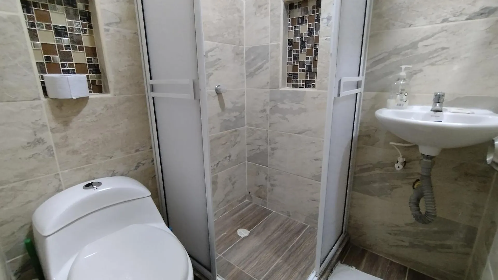 Appartement Rentalsop An02 Apartamento En Laureles, A Min Del Estadio, Cerca A Estacion Del Metro Medellín Colombia